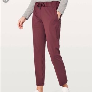 Lululemon On the Fly 28" Pant